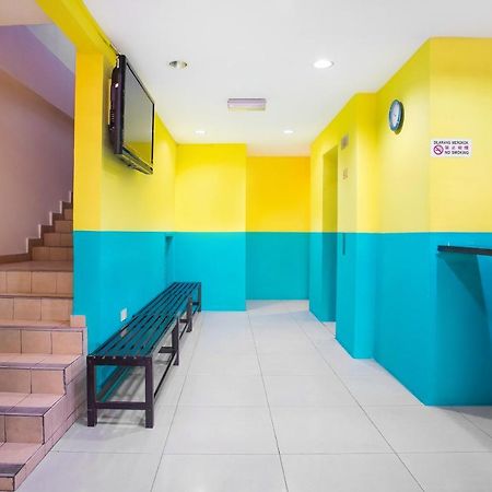 Oyo 89688 Alor Street Hotel Kuala Lumpur Exterior photo