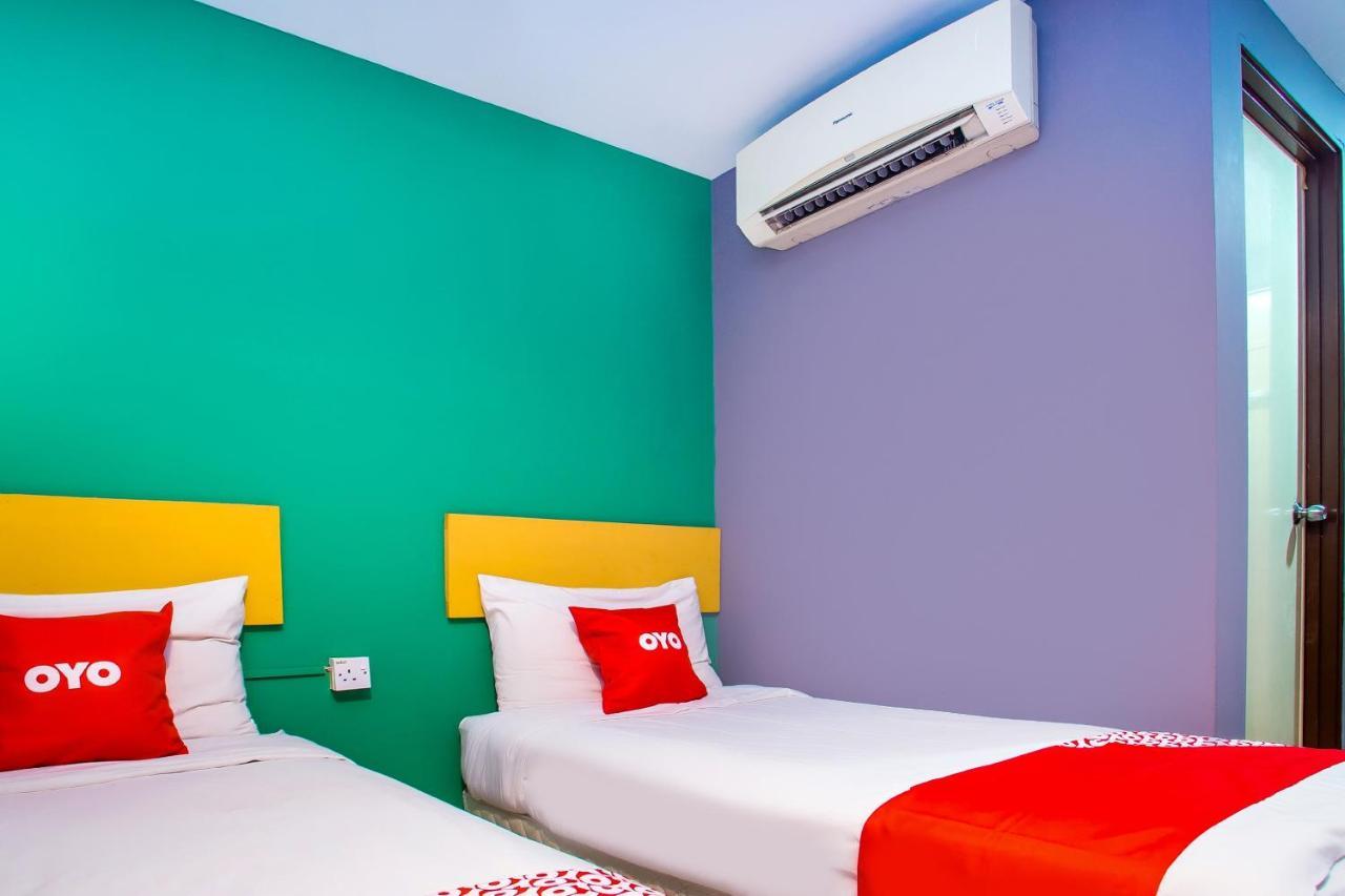 Oyo 89688 Alor Street Hotel Kuala Lumpur Exterior photo