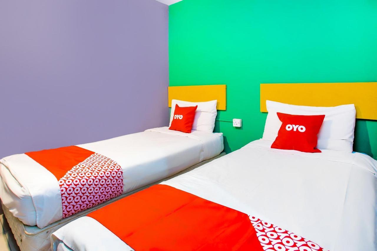 Oyo 89688 Alor Street Hotel Kuala Lumpur Exterior photo