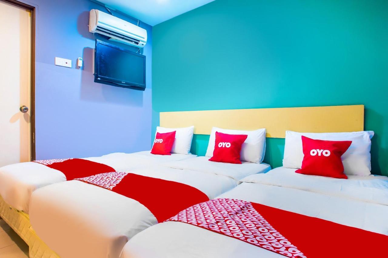 Oyo 89688 Alor Street Hotel Kuala Lumpur Exterior photo