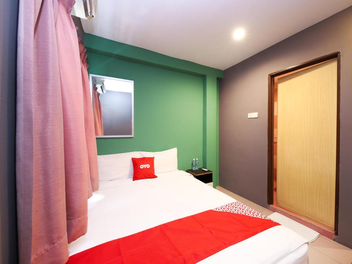 Oyo 89688 Alor Street Hotel Kuala Lumpur Exterior photo