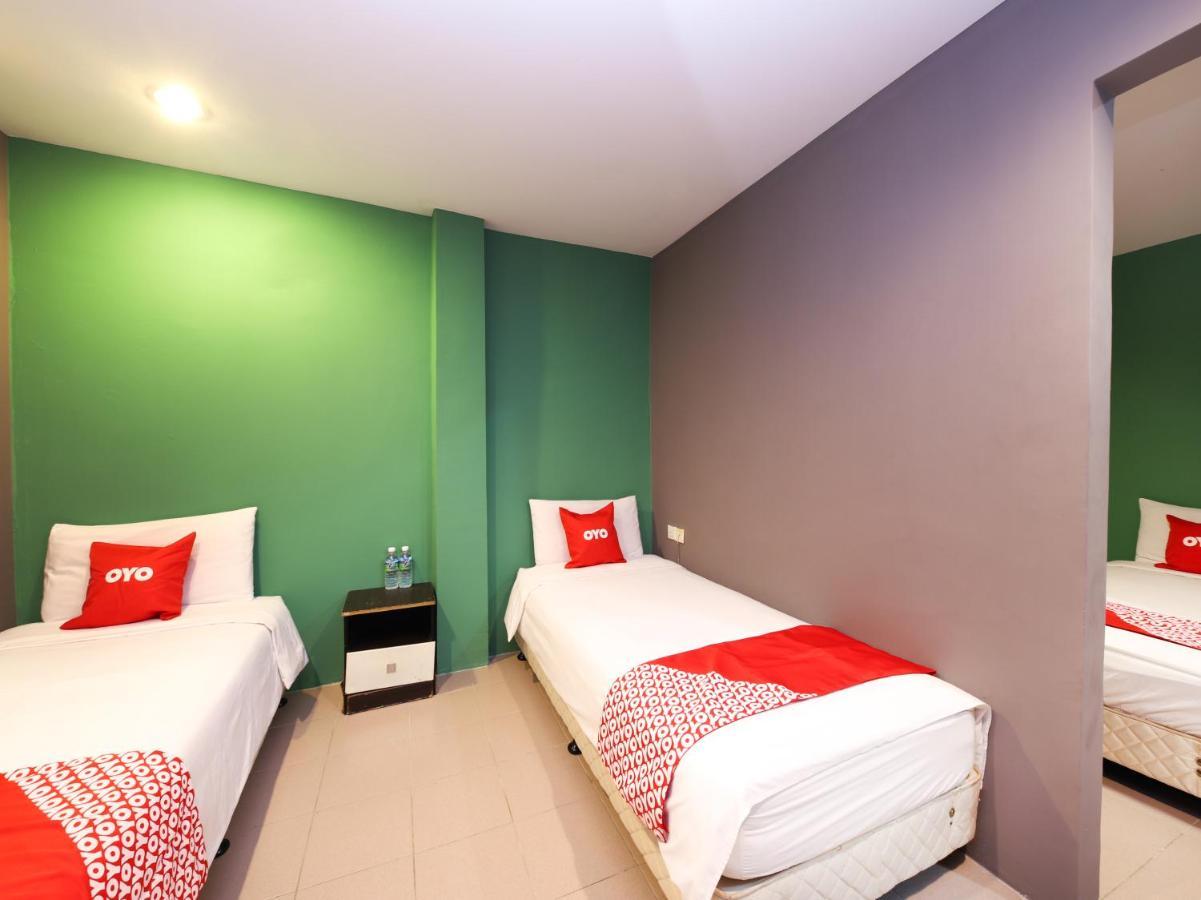 Oyo 89688 Alor Street Hotel Kuala Lumpur Exterior photo